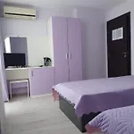 Perla Guest house