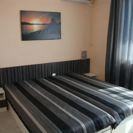 Perla Guest house 2*